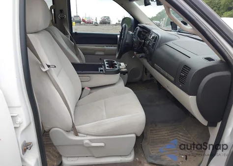 2008 Chevrolet Silverado 2500Hd Lt1 z USA, uszkodzony, nr VIN 1GCHK23K08F204876